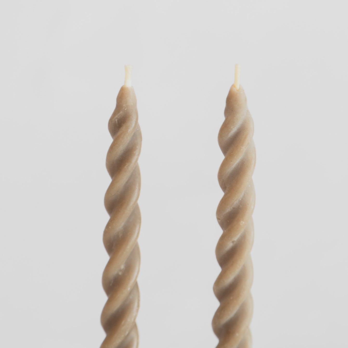beeswax spiral taper candle