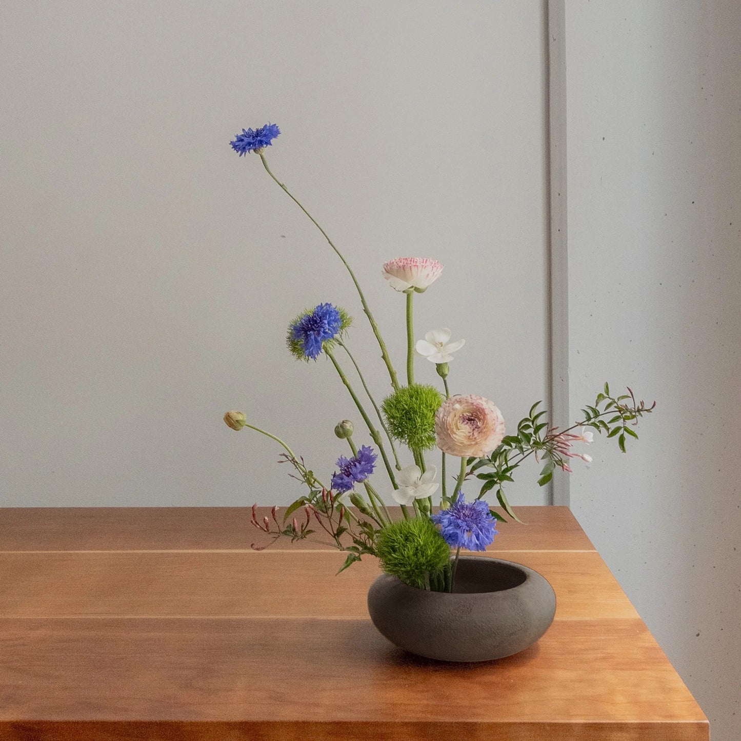 modern ikebana workshop
