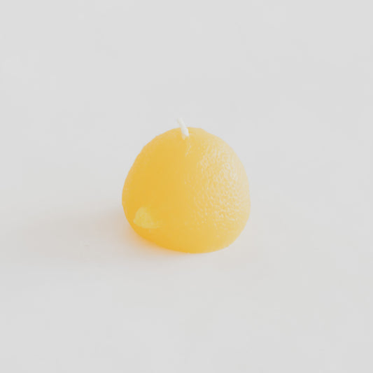 beeswax lemon candle