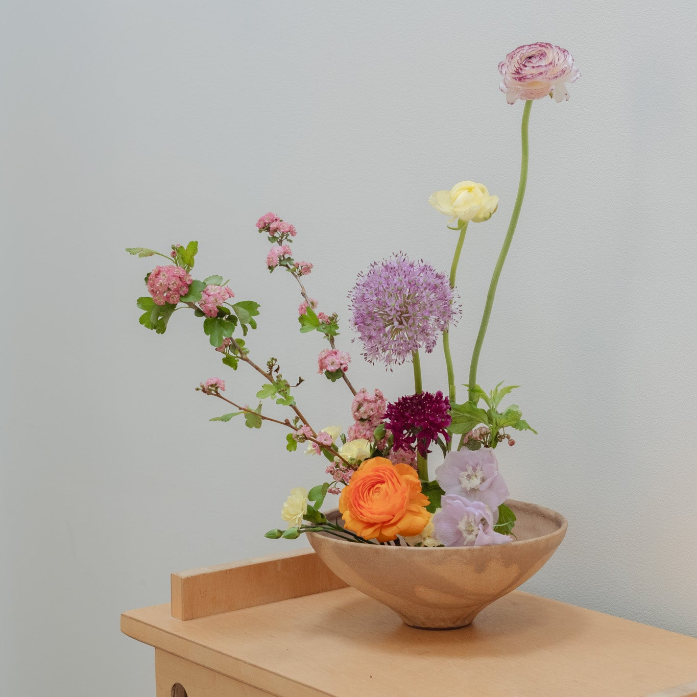 modern ikebana workshop